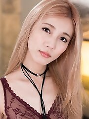 Slim Japanese tgirl Chulin Nakazawa shows off her incredible femine body and small cock